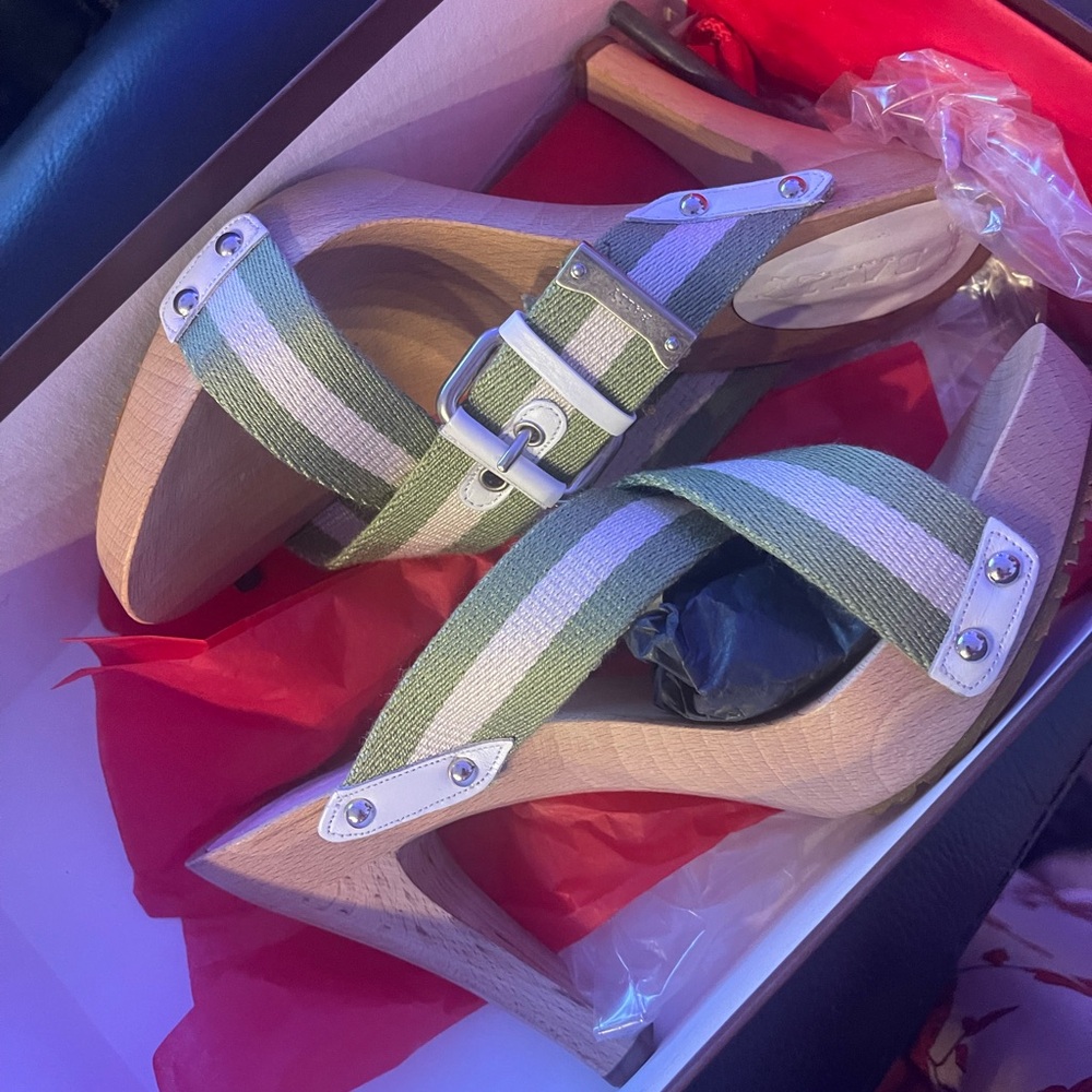 BALLY sandals, 7